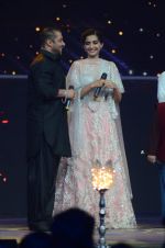 Salman Khan, Sonam Kapoor at Life OK Prem Ki Diwali Shoot in Mumbai on 19th Oct 2015